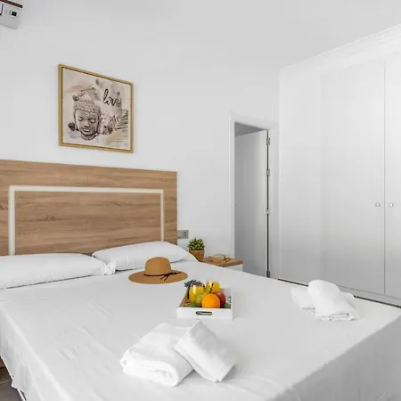 Escriva - Plusholidays Villa *