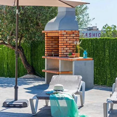 Escriva - Plusholidays Villa *