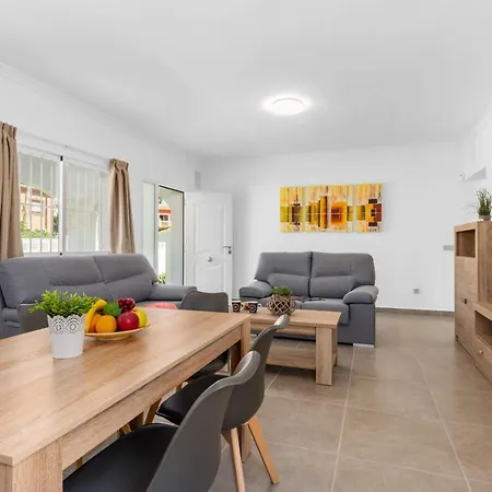 Escriva - Plusholidays *