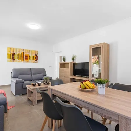 Вілла Escriva - Plusholidays *