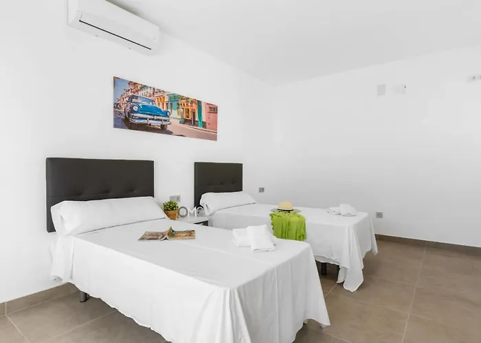 Escriva - Plusholidays * Calpe